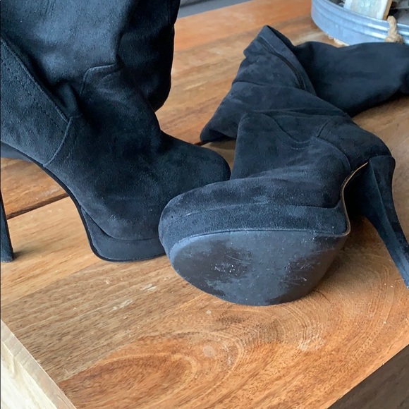 Kardashian Kollection black faux suede boot size9 - Picture 6 of 6